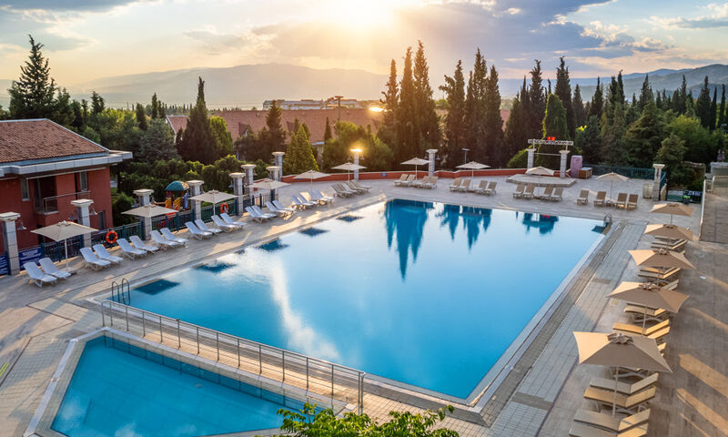 Colossae Thermal Spa Hotel