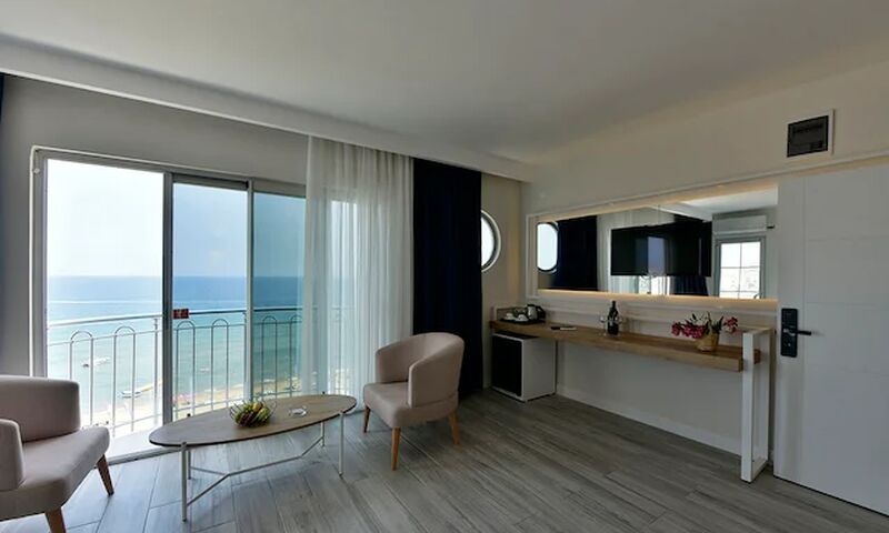Mediterranean Resort Hotel Mersin